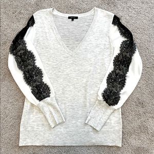 RW&CO Long Sleeved Sweater